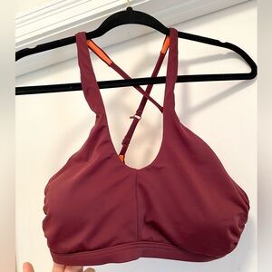 PrAna Bikini top women’s size medium maroon padded cross back adjustable strap